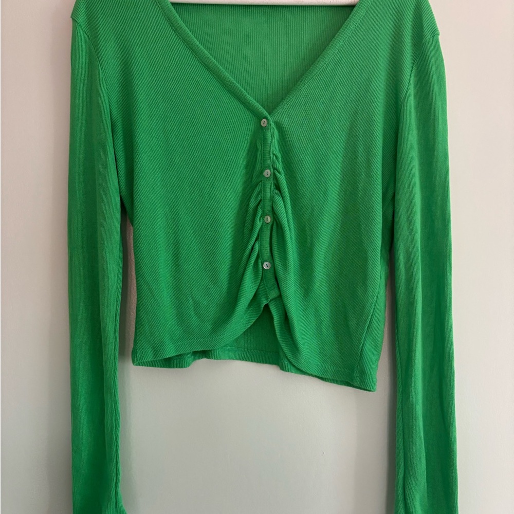 Zara Green Long Sleeve V-Neck Top